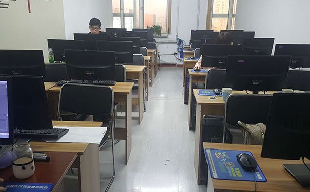 哈尔滨电脑培训学校-室内装饰设计培训班