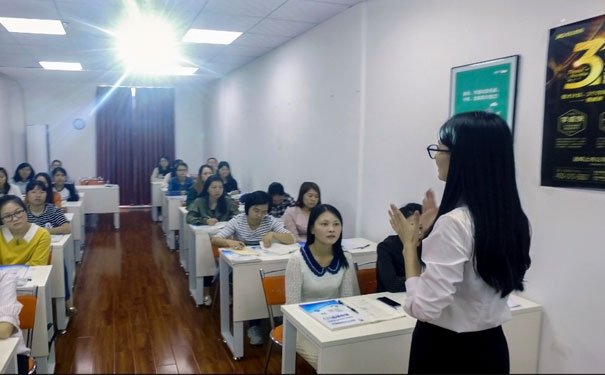 眉山会计培训【免费课程试学】-会计培训学校【零基础培训班】