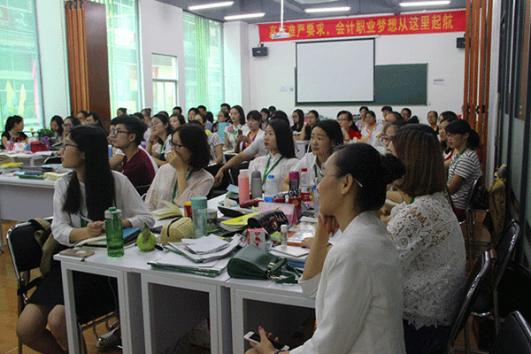 咸宁学会计_考证实操培训课程_免费试学